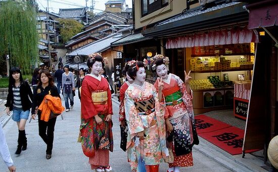 BİR UZAKDOĞU MASALI JAPONYA GEZİSİ