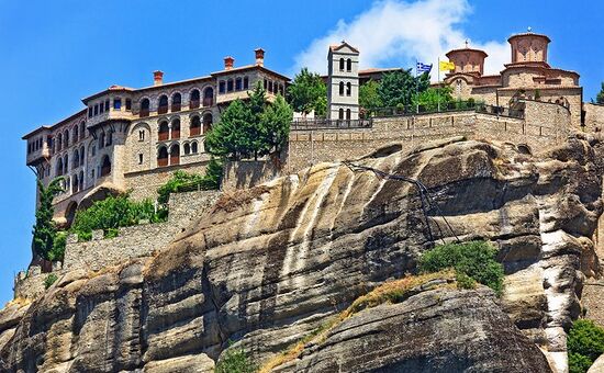 SELANIK KAVALA VE METEORA TURU